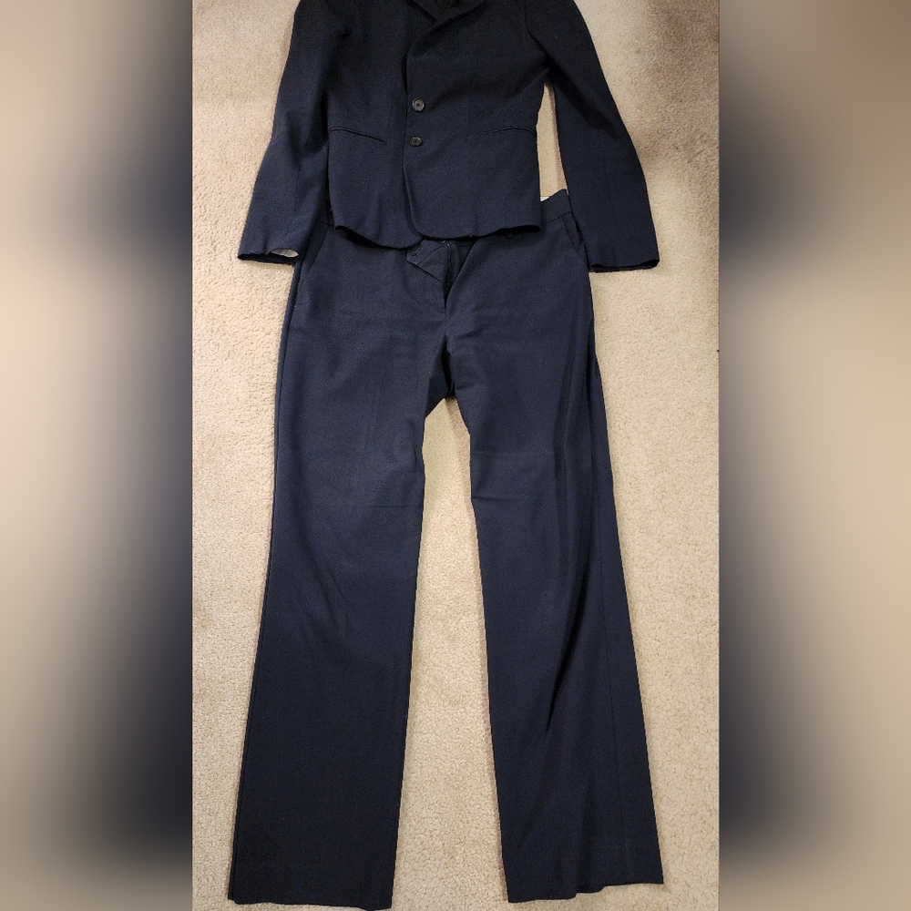 Navy blue used suit